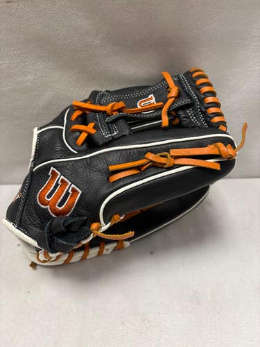 Used Wilson A550 BB/SB Glove RH Throw Black/Orange/White 11 1/2" 11490-S000268437