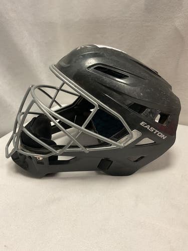 Used Easton GAMETIME 6 1/2 - 7 1/8 Catchers Helmet w/Mask Black One Size 11490-S000268421