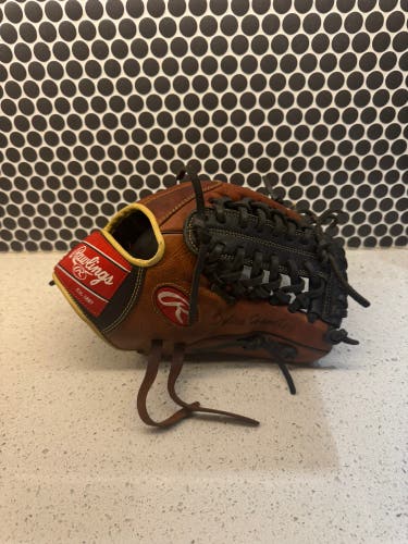 Rawlings Sandlot RH Baseball Glove 11.75" (Used)