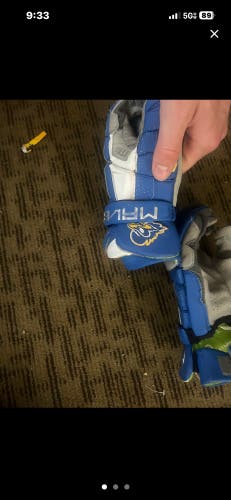 Maverik M6 Lacrosse Gloves 13" (Used)