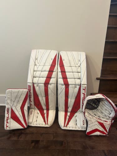 34" 2023 True Catalyst Px Regular Goalie Full Set Pro Stock (Used)