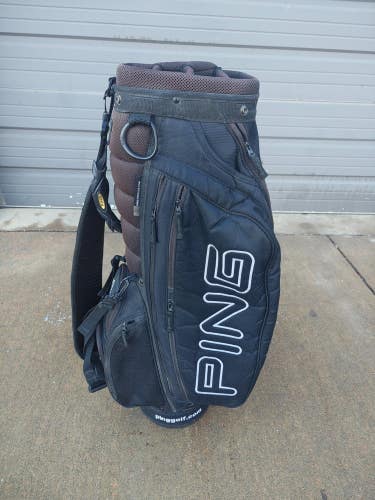 Ping Retro 7 Divider Golf Cart Bag Black/White w Raincover
