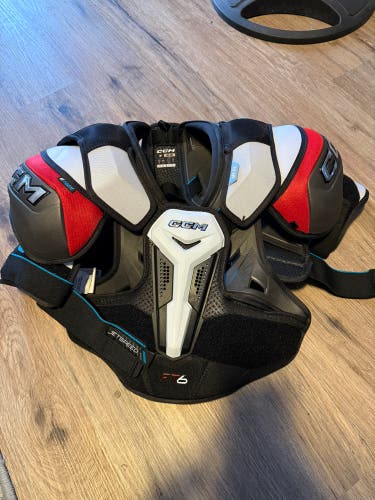 Men's Medium Senior CCM JetSpeed FT6 Shoulder Pads (New)