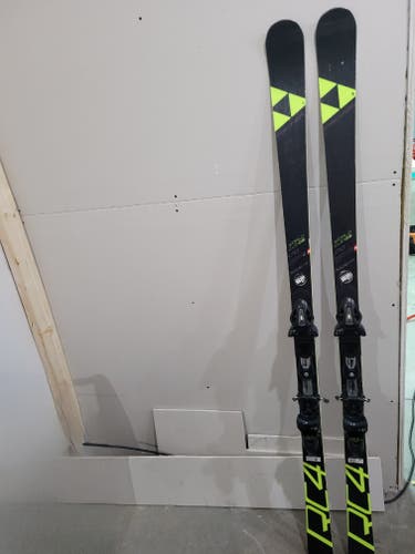 2021 Racing 170 cm Fischer RC4 SG Skis With Bindings (Used)