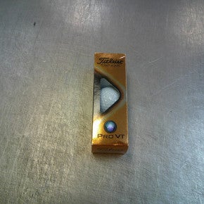 Used Titleist PRO V1 3 Ball - Golf Ball Sleeve 11339-S000198214