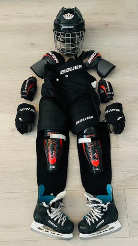 Bauer Starter Kit (Used) for beginner kids