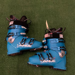 Women's Lange XT3 LV Ski Boots Medium Flex | 303mm (Used)