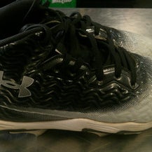 Used Under Armour Adult FB Cleats Black Senior 9.5 11868-S000067209