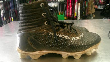 Used Under Armour Adult FB Cleats Black Senior 8.5 11868-S000067208