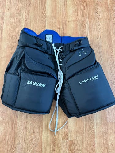 Senior Large Vaughn Ventus lt88 Hockey Goalie Pants (Used)