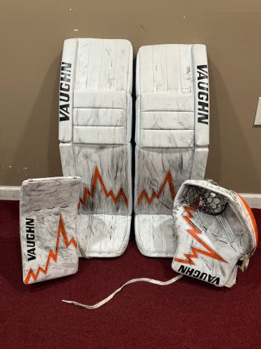 37 +1 Vaughn V10 Pro Carbon Goalie Full Set Pro Stock Item#LH10