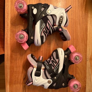 GIRLS SMALL ROLLER SKATES with LIGHT UP WHEELS by C-LUO (Used)