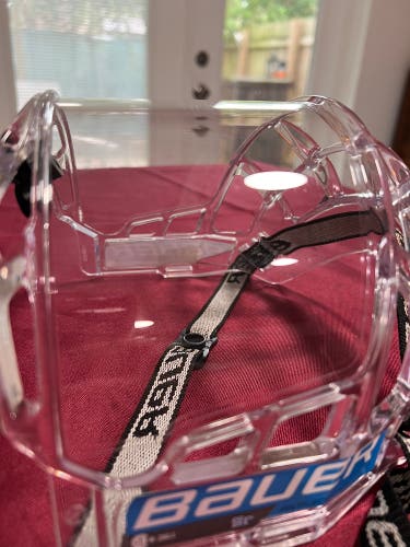 Medium Bauer Concept 3 Full Shield Shield (Used)