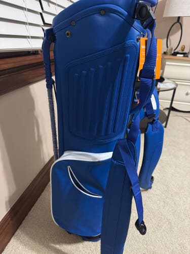 Stitch Carry Bag (New)