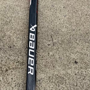 Senior Bauer Vapor Flylite Left Hand Hockey Stick P28 76 Flex