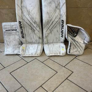 32" + 2022 Bauer 3X Regular Goalie Full Set (Used)