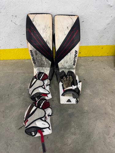 XL 2021 Bauer Vapor Hyperlite Goalie Leg Pads, Gloves, and Blocker (Used)