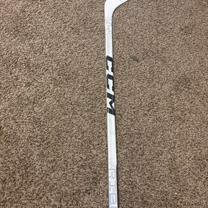 Senior CCM Ribcor Trigger 9 Pro Right Handed Hockey Stick P28 87 Flex (New)