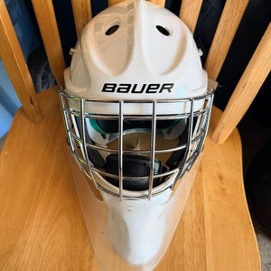 Senior Bauer NME Goalie Mask (New)