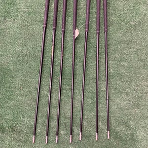 True Temper Dyn Gold Mid R300 Black Iron Set of 7 Shafts 34''-36.75''