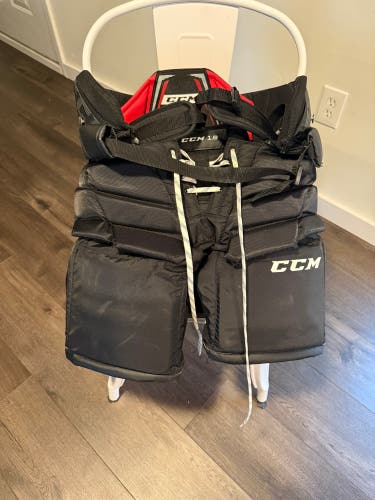 Intermediate Large CCM Axis 1.9 Hockey Goalie Pants (Used)