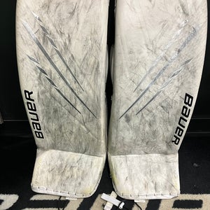 White 33" Senior Bauer Vapor Hyperlite Goalie Leg Pads (Used)