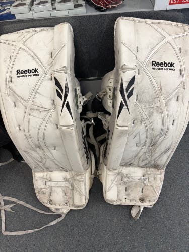 31" Reebok Revoke int pro Goalie Leg Pads (Used)