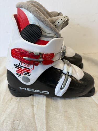 Mondo 22 & 22.5 Kid's HEAD Edge Ski Boots (Used)