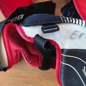 Bauer Vapor X3.0 Senior Large Elbow Pads - Great Condition - Low Profile (Used)
