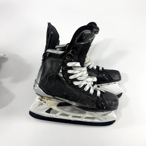 Lightly Used Bauer Supreme 1S Skates | Size 10 D | H440