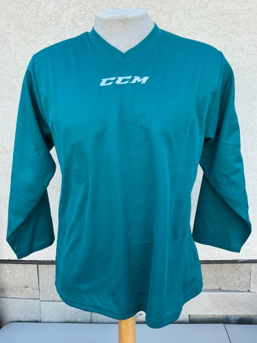 Teal L / XL Boys CCM QuickLite Jersey (Used)