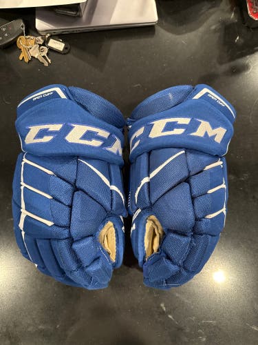 CCM JetSpeed FT390 Gloves 15" (Used)