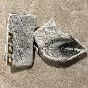 CCM EFlex 4 Regular Pro Stock (Used)