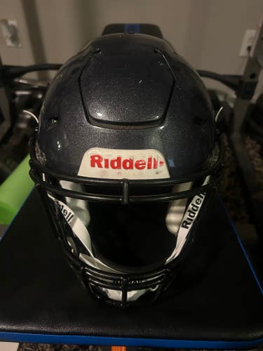 Adult Medium Riddell SpeedFlex Helmet (Used)