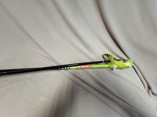 48in (120cm) Scott All Mountain Ski Poles (Used)
