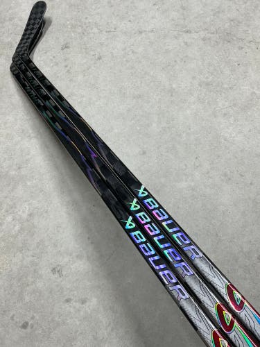 3 PACK - 82 Flex P92 Senior Bauer Vapor Flylite Right Hand Hockey Stick Pro Stock (New)