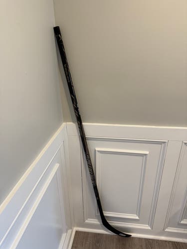 (Bauer) Pulse Hockey Stick P28 70 Flex SIlver