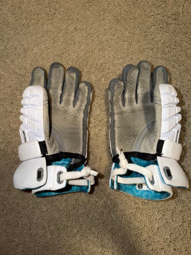 Maverik Shift Lacrosse Gloves 13" (Used)