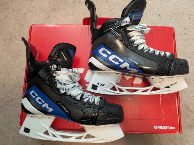 CCM JetSpeed XTRA PLUS Skates 9.5 Wide (Used, Great Condition)