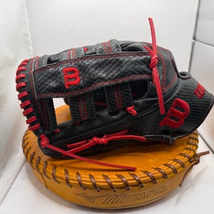 Wilson RH Outfield A2K Baseball Glove 12.75" (Used)