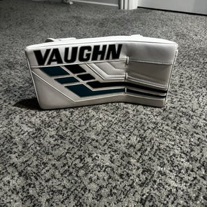 2021 Vaughn VE8 Pro Carbon Regular Pro Stock (New)