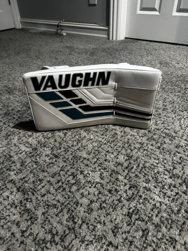 2021 Vaughn VE8 Pro Carbon Regular Pro Stock (New)