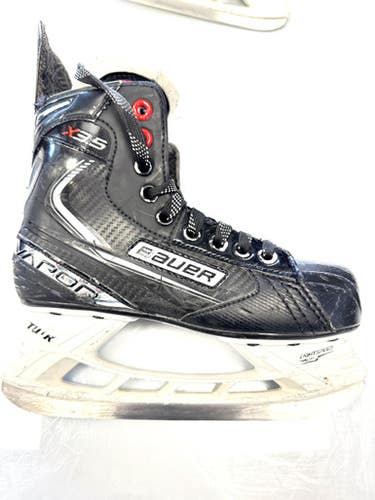 Used Bauer X3.5 Junior Hockey Skate Junior 03 11860-S000303847