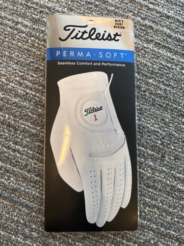 Men's Medium Titleist Right Handed Glove (New)