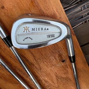 Men's Miura CB Right Handed Iron Set Stiff Flex  2i -Pw