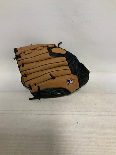 Used Wilson A2457 BB/SB Glove RH Throw Brown 11 1/2" 11823-S000037027