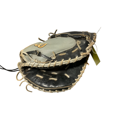 Used Wilson A2000 FP CATCHERS MITT BB/SB Catchers RH Throw Grey 34" 11834-S000045426