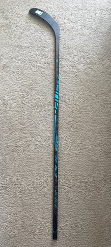 Senior Bauer Pulse Right Handed Hockey Stick P92 80 Flex (New)