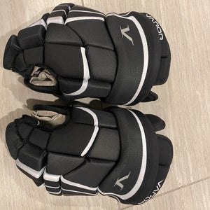 Bauer Vapor V Gloves Black Sr 14"