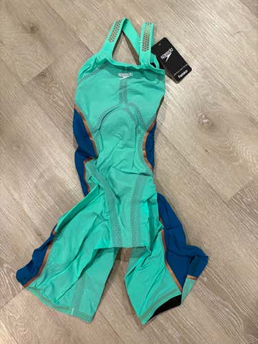 NEW Speedo Fastskin LZR Pure Intent: Women's (Size 28) - *Includes FREE SPEEDO hoodie (M)